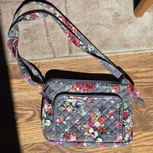 Vera Bradley- Hope Blooms- Gray- Crossbody Bag- RFID- Little Hipster- NWOT - Picture 7 of 7